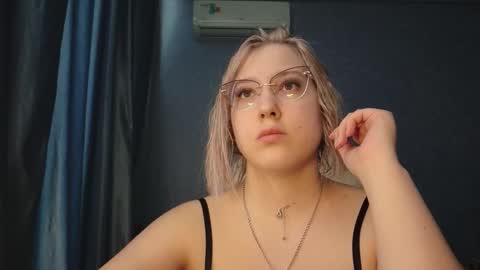 Belle  online show from March 19, 10:21 am