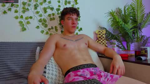 Johny Bravo online show from October 1, 8:30 pm