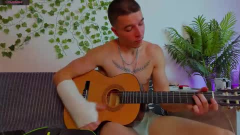 Johny Bravo online show from October 30, 2:39 pm