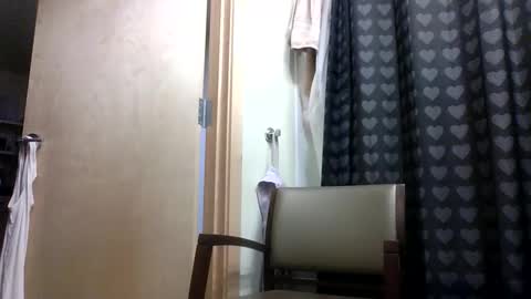 brazilaveaux online show from November 30, 1:23 am