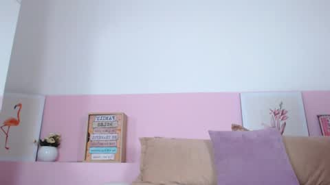 Snapshot of brendathompson_ chatting on February 15, 3:39 pm Brenda online show from February 15, 3:39 pm