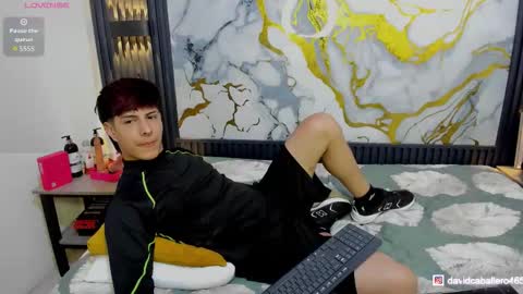 Esteban online show from February 15, 2:47 am