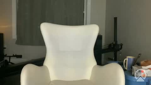 brentis1976 online show from February 9, 6:28 am