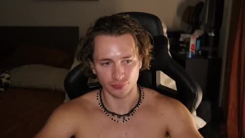 brentonverde online show from January 15, 12:08 am