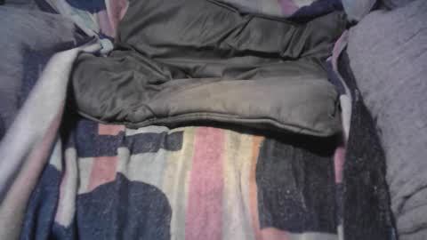 raining down on me online show from February 7, 1:41 am