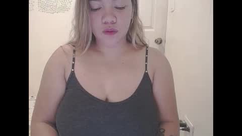 Snapshot of briana_lovexx chatting on September 29, 1:15 am Briana online show from September 29, 1:15 am