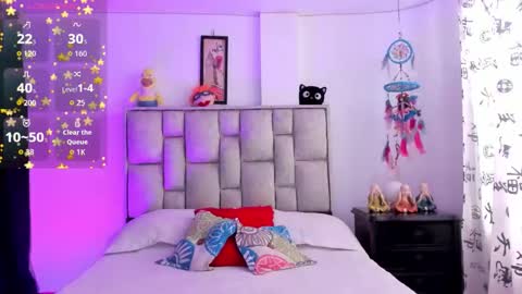     online show from November 25, 6:18 pm