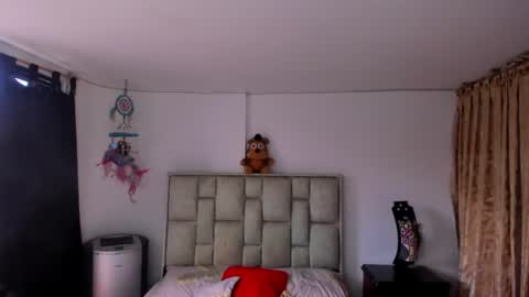     online show from July 24, 6:49 pm