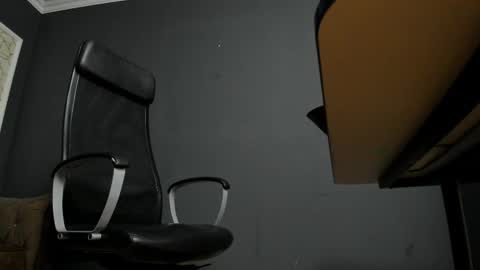 Brian online show from December 23, 6:08 am