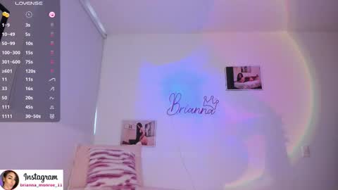 Brianna  online show from December 2, 9:35 pm