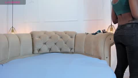 Brianna  online show from March 12, 12:36 pm