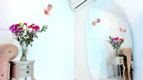 Brianna  online show from February 16, 6:43 pm