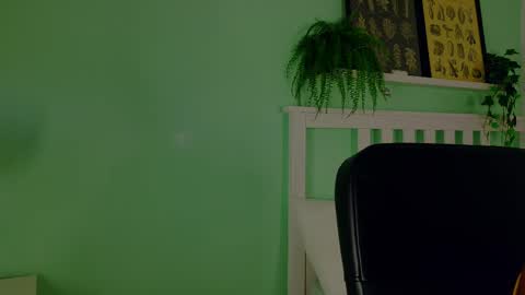 Snapshot of briannajackson_ chatting on October 6, 11:39 am brianna online show from October 6, 11:39 am