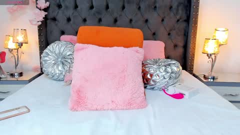 briannamiller online show from December 28, 8:26 am