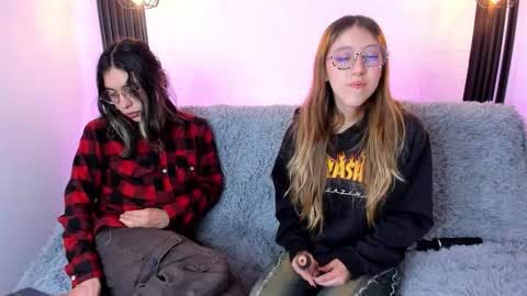 Snapshot of briarandblair chatting on October 22, 2:30 pm briarandblair online show from October 22, 2:30 pm