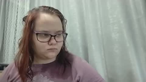 Snapshot of bridget_julianne chatting on January 2, 8:57 pm Bridget Julianne online show from January 2, 8:57 pm