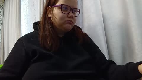 Snapshot of bridget_julianne chatting on March 8, 7:27 am Bridget Julianne online show from March 8, 7:27 am