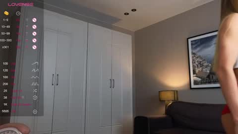 Amina Adelina online show from May 19, 2:51 am