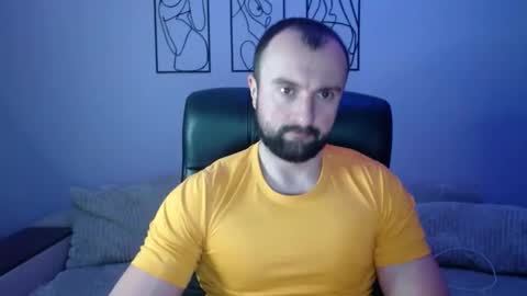 brindlefly69 online show from February 19, 12:15 pm