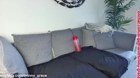 brinny_grace online show from March 5, 9:40 am