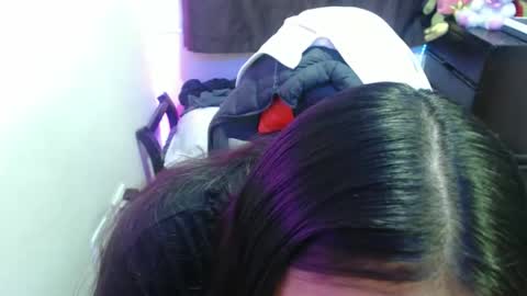 Snapshot of britannysexxy chatting on March 1, 2:59 am scarleth follow mee 3 kis online show from March 1, 2:59 am