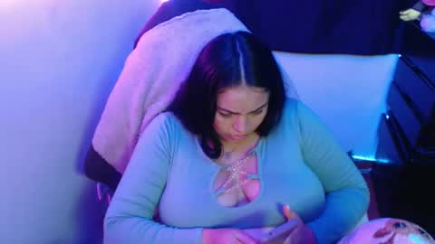 Snapshot of britannysexxy chatting on February 22, 5:44 am scarleth follow mee 3 kis online show from February 22, 5:44 am