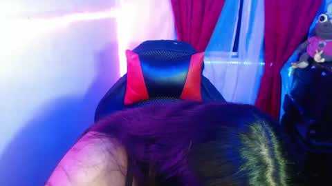 Snapshot of britannysexxy chatting on January 24, 6:57 am scarleth follow mee 3 kis online show from January 24, 6:57 am