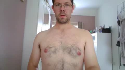 britguy6985 online show from November 6, 12:41 pm