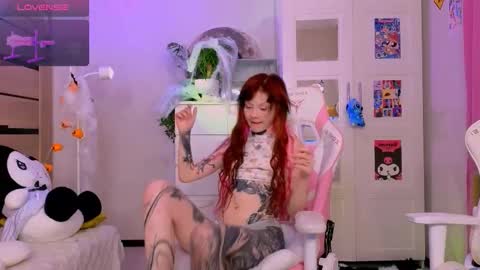 Britney online show from November 3, 1:17 am