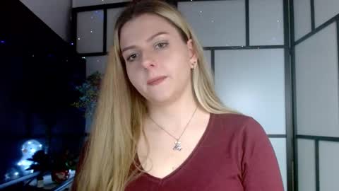 BritneyGlow online show from December 17, 12:34 am