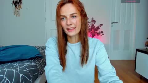 Snapshot of britneyhall chatting on February 27, 8:46 am britneyhall online show from February 27, 8:46 am