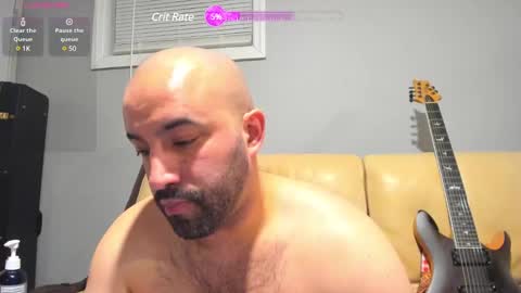 Snapshot of brokenmike31 chatting on March 9, 6:28 am Brokenmike online show from March 9, 6:28 am