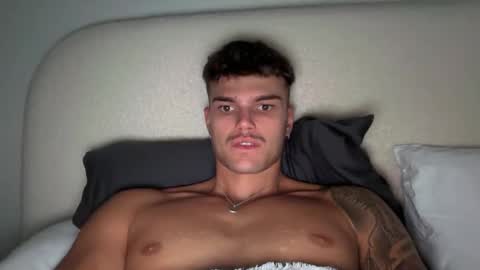 BrooklynTay online show from February 23, 7:54 am