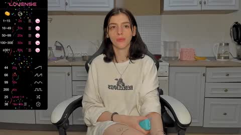 Snapshot of broosnica1 chatting on February 4, 12:44 pm broosnica1 online show from February 4, 12:44 pm