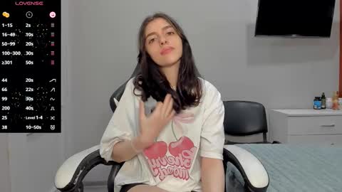 Snapshot of broosnica1 chatting on October 15, 10:27 am broosnica1 online show from October 15, 10:27 am