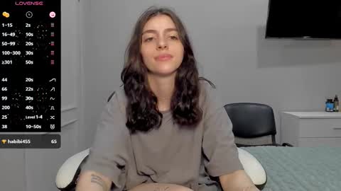 Snapshot of broosnica1 chatting on October 8, 7:25 am broosnica1 online show from October 8, 7:25 am