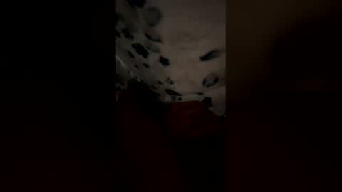 browneyez27 online show from March 29, 9:22 am