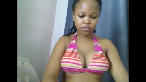 brownie_curvy online show from December 1, 4:10 am