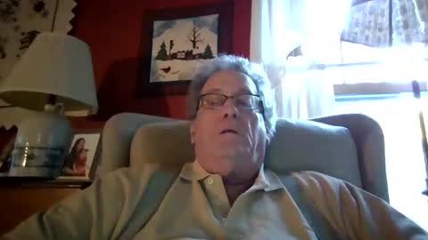 Snapshot of brubar chatting on October 5, 9:33 pm brubar online show from October 5, 9:33 pm