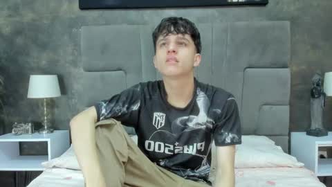 Bruce Hans online show from May 16, 11:42 am