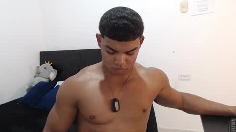 brucestroud online show from January 8, 8:25 pm