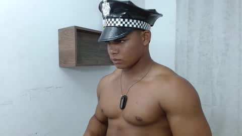 brucestroud online show from January 14, 9:45 pm