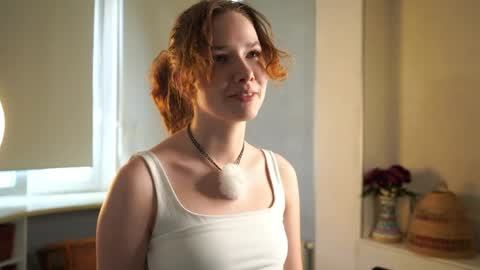 Tess online show from May 19, 2:35 pm