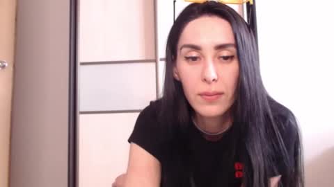Snapshot of brunettgirl_ chatting on February 5, 9:57 am Ellis online show from February 5, 9:57 am