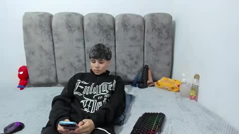 Bruno Cruz online show from May 12, 2:09 am