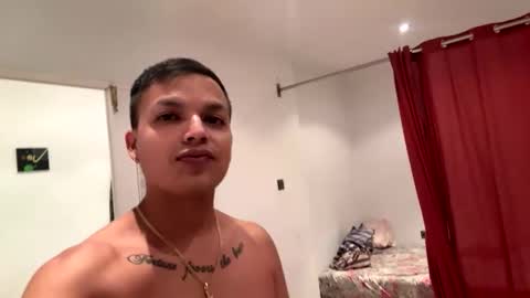 Snapshot of brunosex96 chatting on November 1, 9:47 pm brunosex96 online show from November 1, 9:47 pm