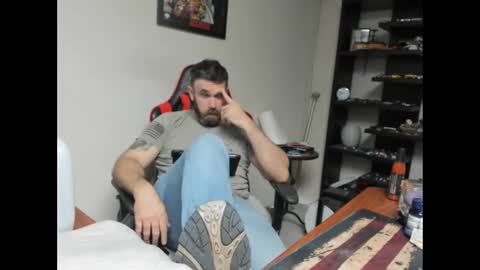 Snapshot of brutalmaster1983 chatting on February 24, 8:14 pm BRUTALMASTER1983 online show from February 24, 8:14 pm