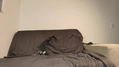 bry_alx online show from May 2, 4:18 am
