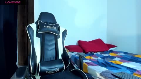 bryan_oficials online show from September 19, 4:16 am