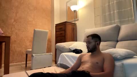 yourteddy online show from January 13, 6:05 pm